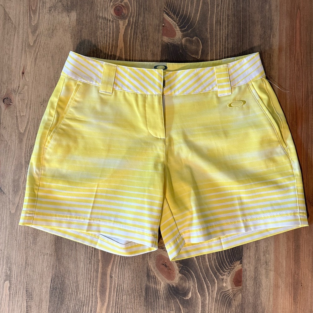 Oakley womens golf shorts